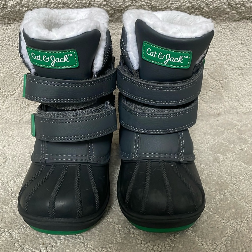 Cat n jack toddler snow boots